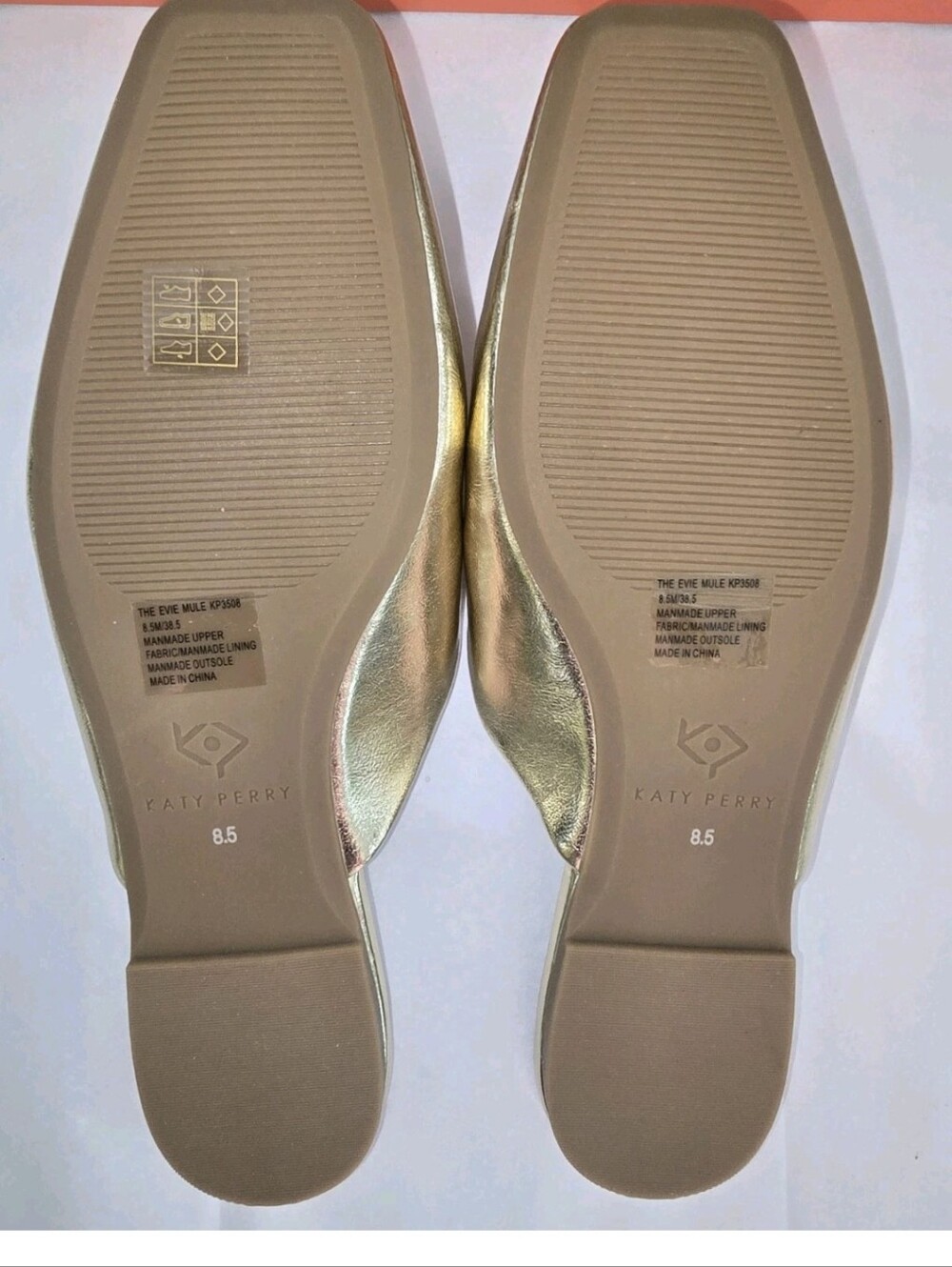 Size 8.5! NWTS! Katy Perry Collections Champagne Mules - Picture 5 of 11